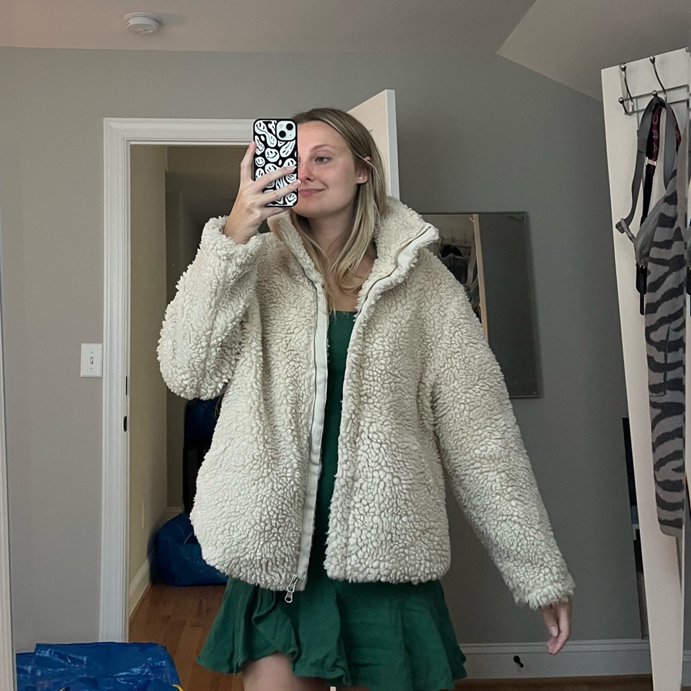 Light Tan Sherpa Jacket - Picture 2 of 7